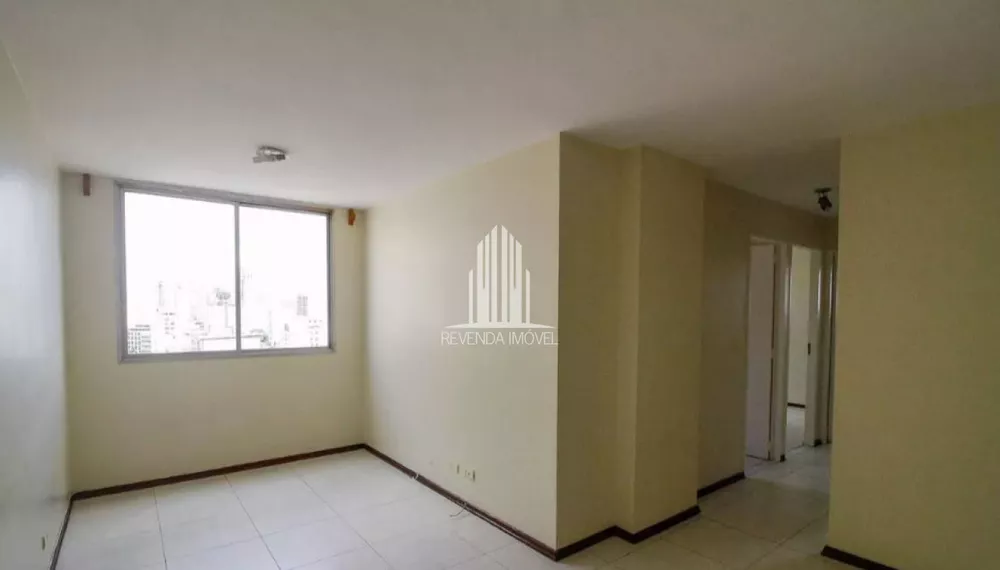 Apartamento à venda com 2 quartos, 60m² - Foto 1