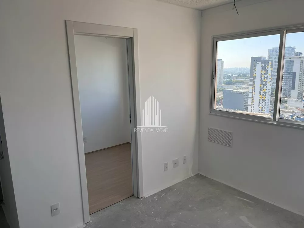 Apartamento à venda com 2 quartos, 42m² - Foto 4