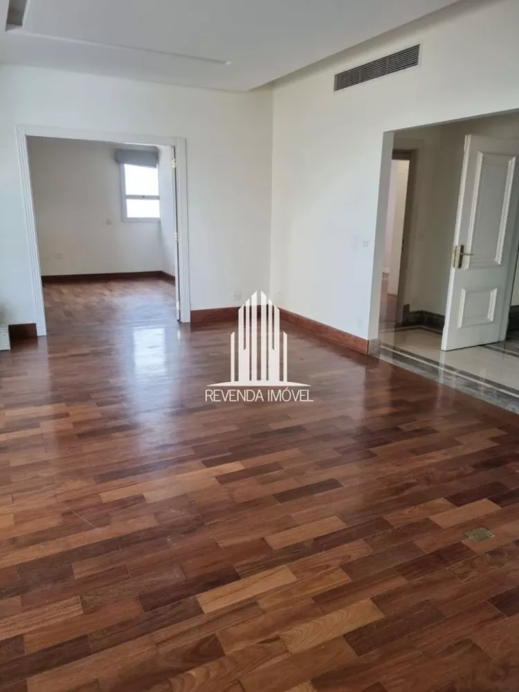 Apartamento à venda com 3 quartos, 263m² - Foto 1