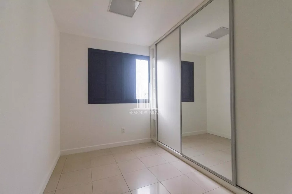 Apartamento à venda com 3 quartos, 169m² - Foto 2