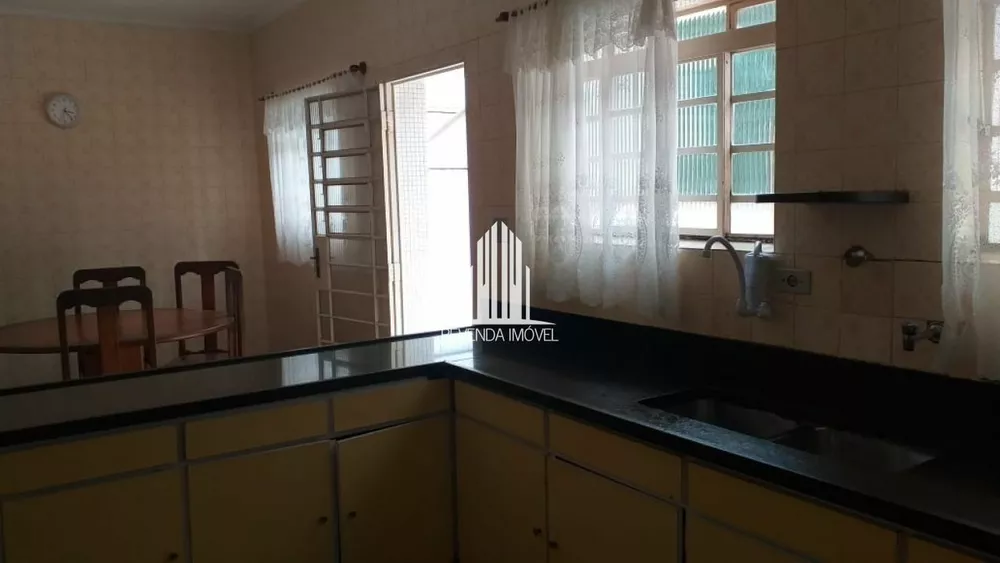 Casa à venda com 3 quartos, 500m² - Foto 3