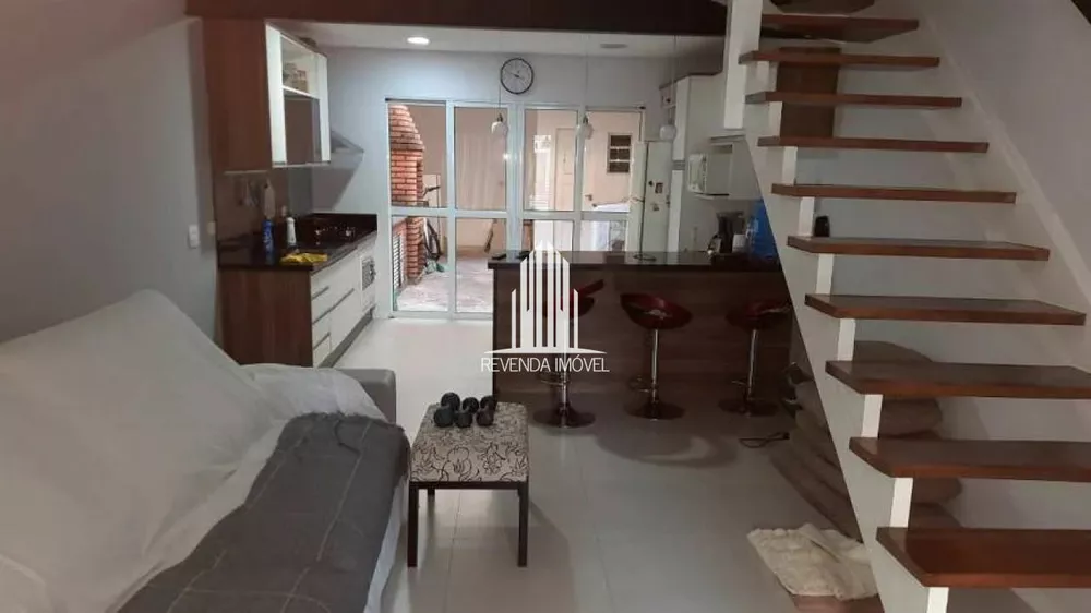 Casa de Vila à venda com 2 quartos, 100m² - Foto 1