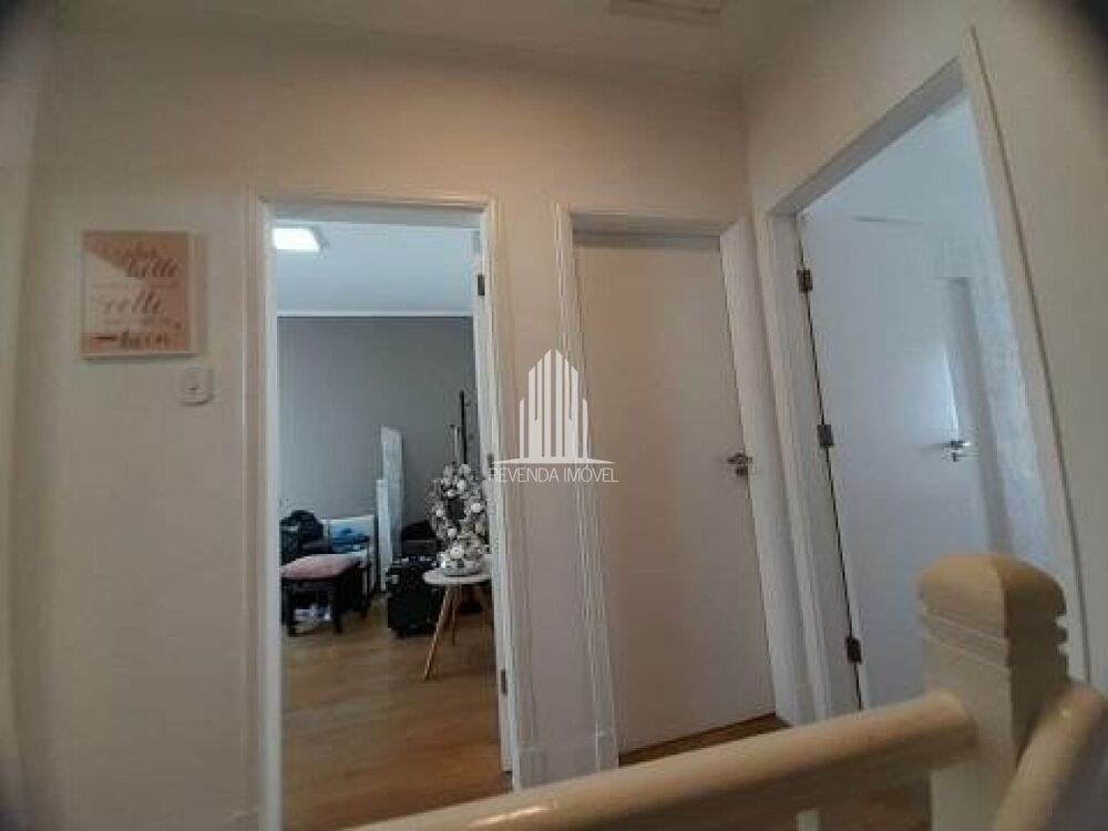 Casa de Vila à venda com 3 quartos, 200m² - Foto 9