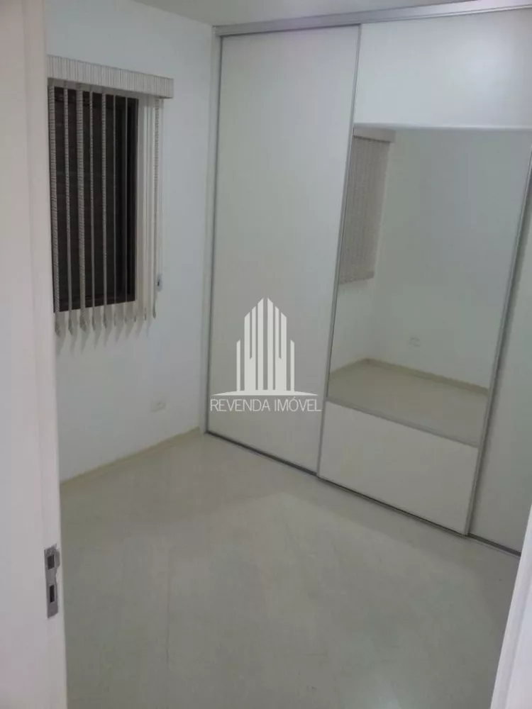 Apartamento à venda com 1 quarto, 37m² - Foto 2