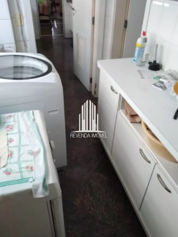 Apartamento à venda com 3 quartos, 159m² - Foto 3