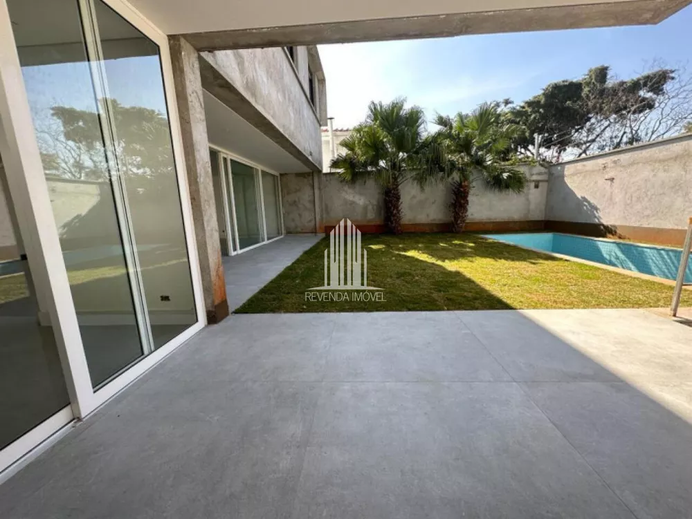 Casa à venda com 4 quartos, 450m² - Foto 5