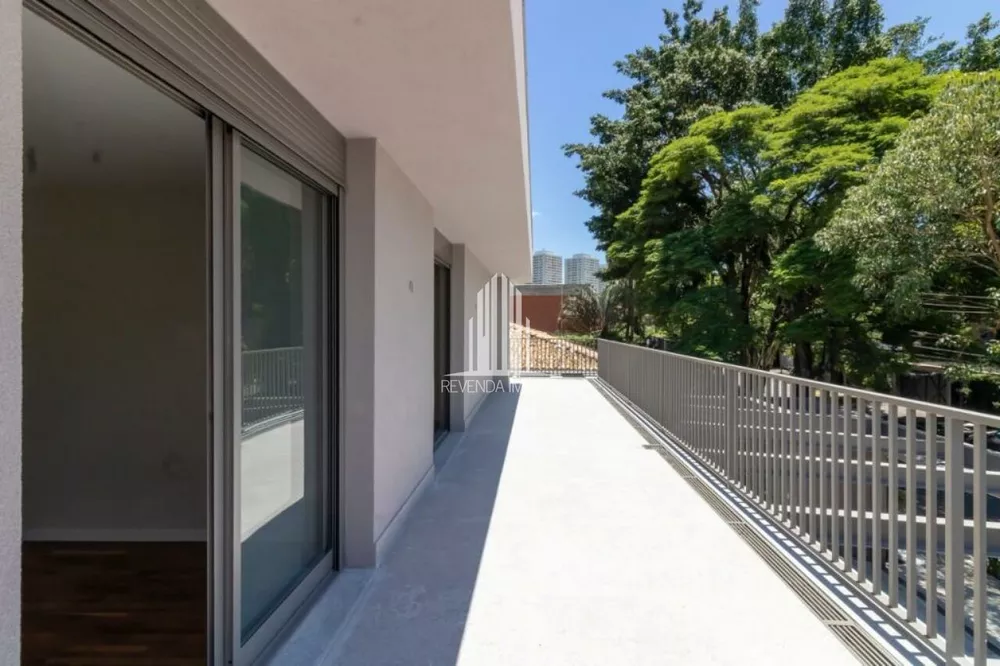 Casa de Vila à venda com 4 quartos, 371m² - Foto 3