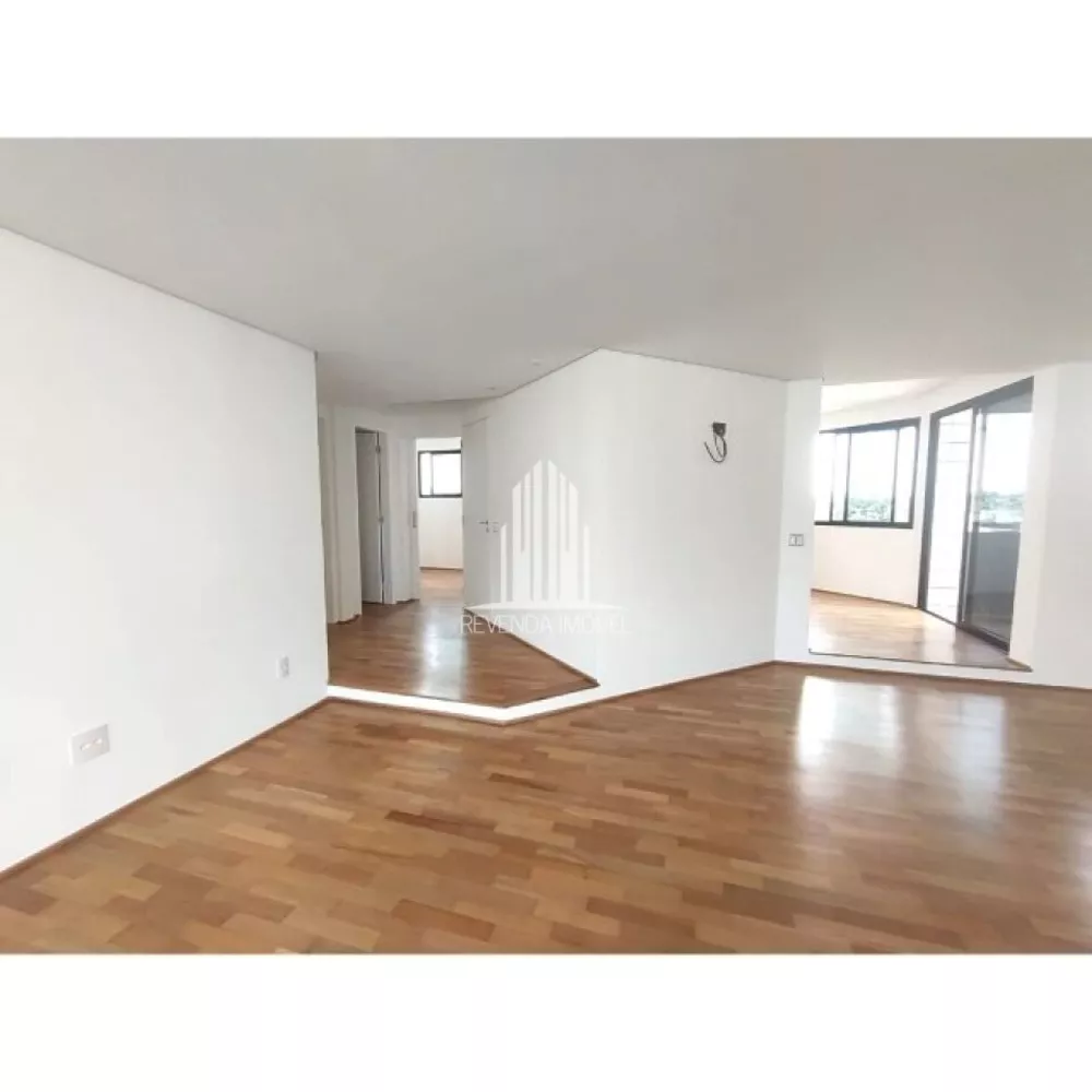 Apartamento à venda com 4 quartos, 202m² - Foto 1