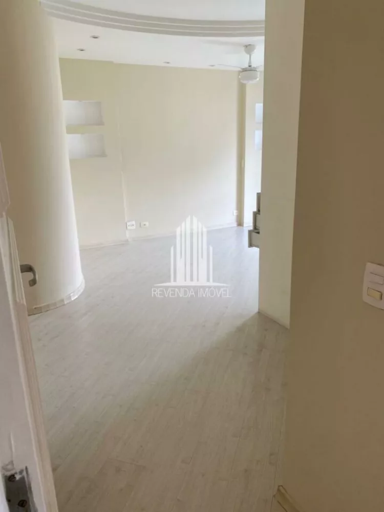 Apartamento à venda com 4 quartos, 200m² - Foto 3