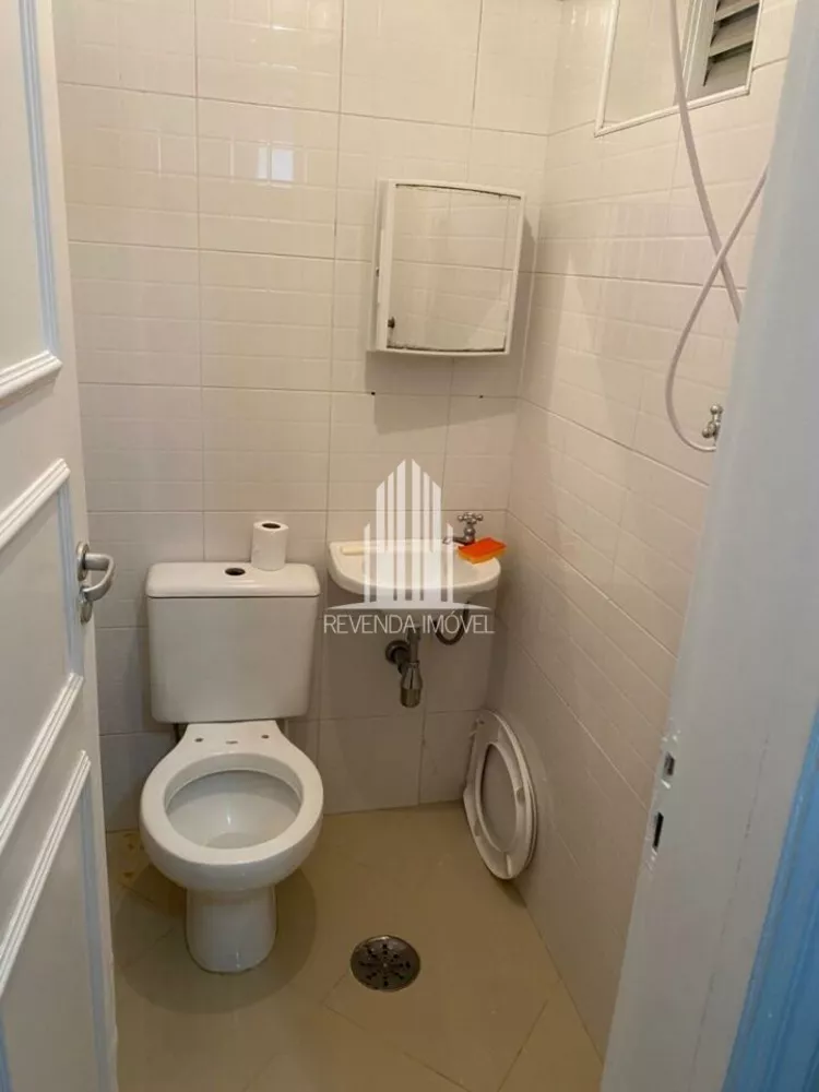 Apartamento à venda com 4 quartos, 200m² - Foto 2