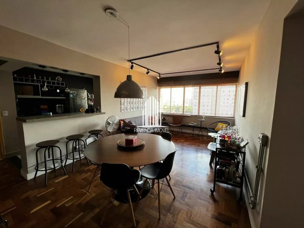 Apartamento à venda com 2 quartos, 107m² - Foto 4