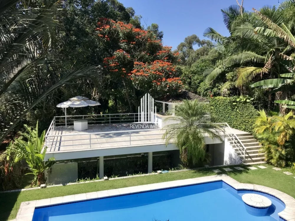 Casa de Vila à venda com 4 quartos, 695m² - Foto 8