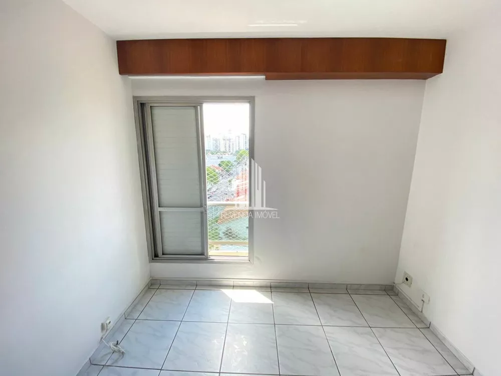 Apartamento à venda com 2 quartos, 65m² - Foto 3