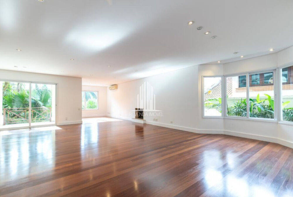 Casa de Condomínio à venda com 4 quartos, 710m² - Foto 4