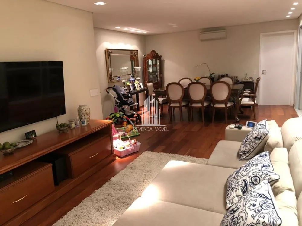 Apartamento à venda com 3 quartos, 142m² - Foto 1