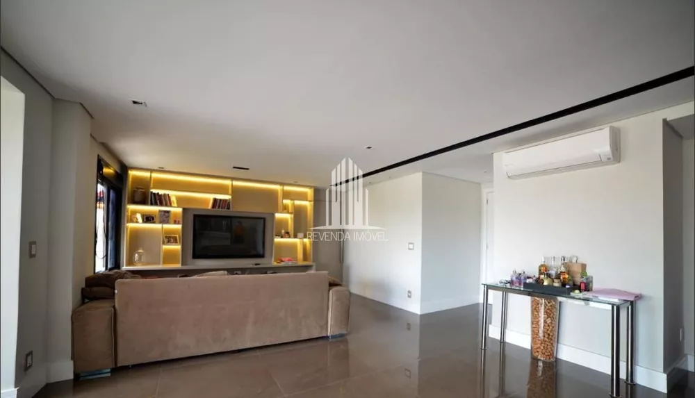 Apartamento à venda com 3 quartos, 154m² - Foto 4