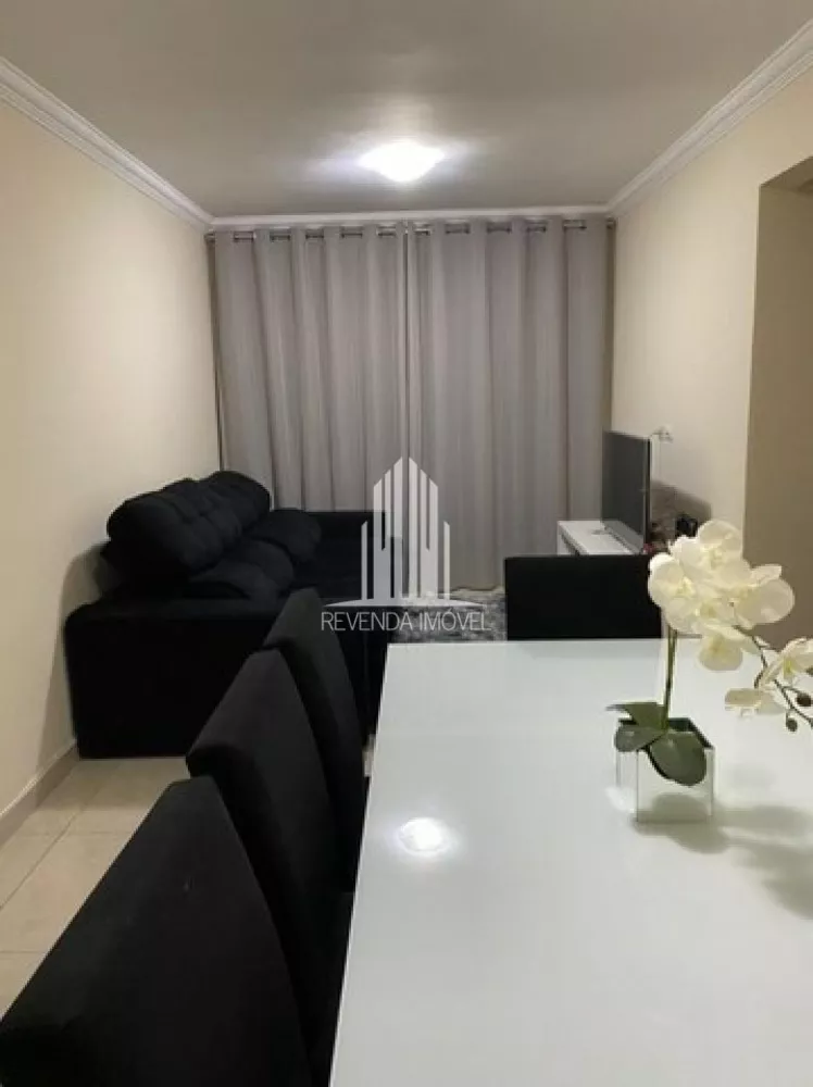 Apartamento à venda com 2 quartos, 69m² - Foto 2