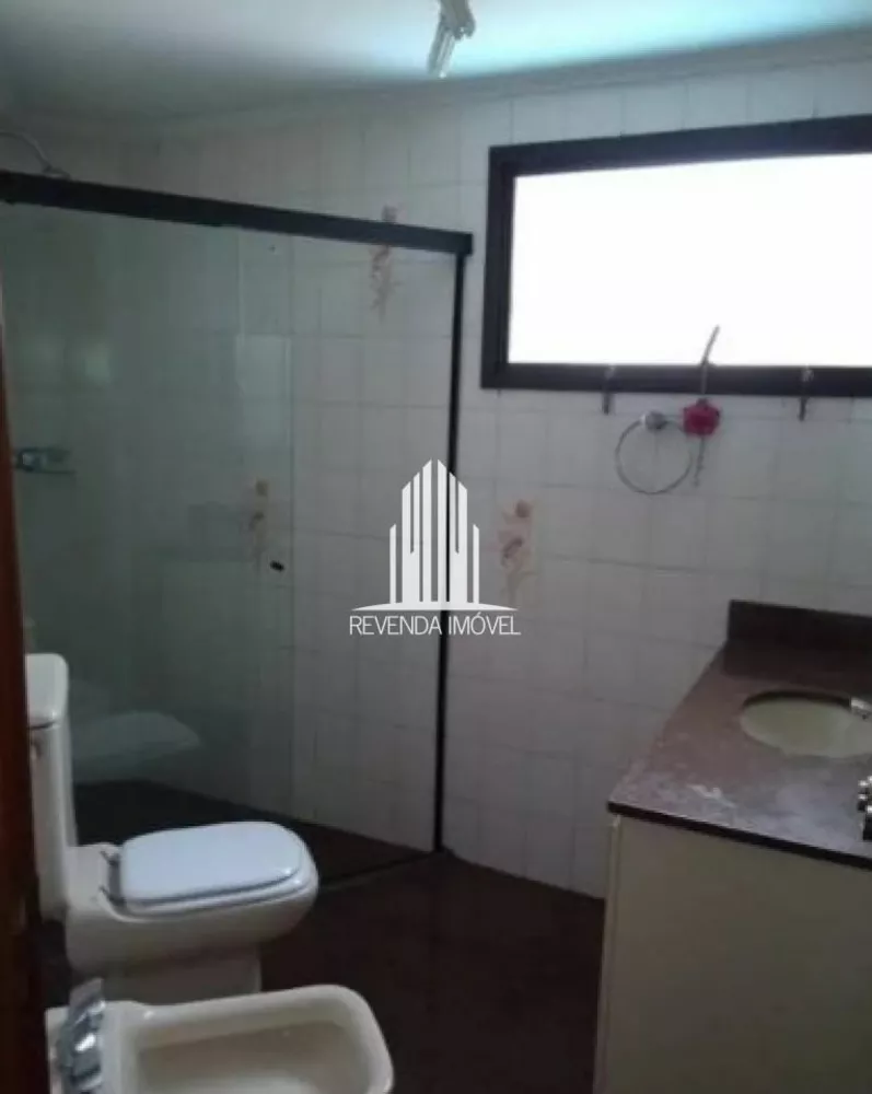 Apartamento à venda com 3 quartos, 161m² - Foto 2