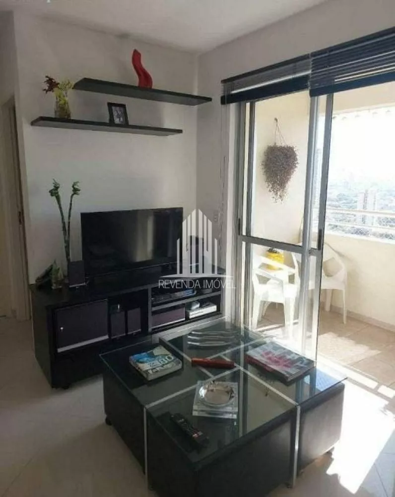 Apartamento à venda com 2 quartos, 63m² - Foto 1