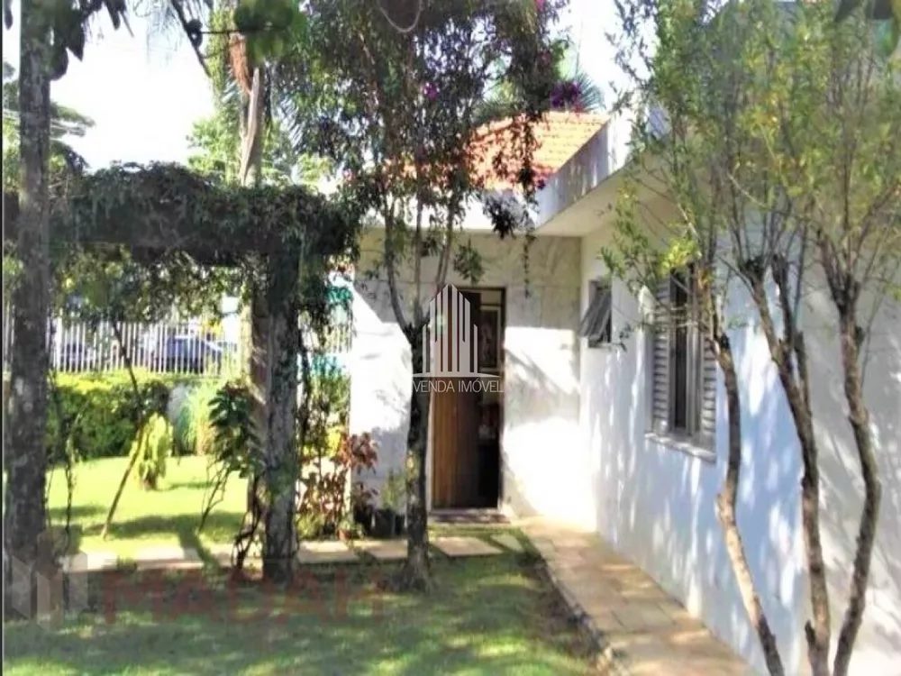 Casa à venda com 4 quartos, 400m² - Foto 2