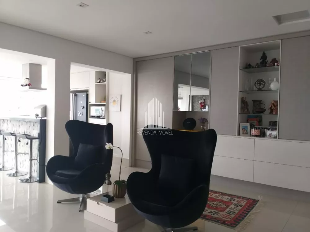 Apartamento à venda com 3 quartos, 138m² - Foto 3