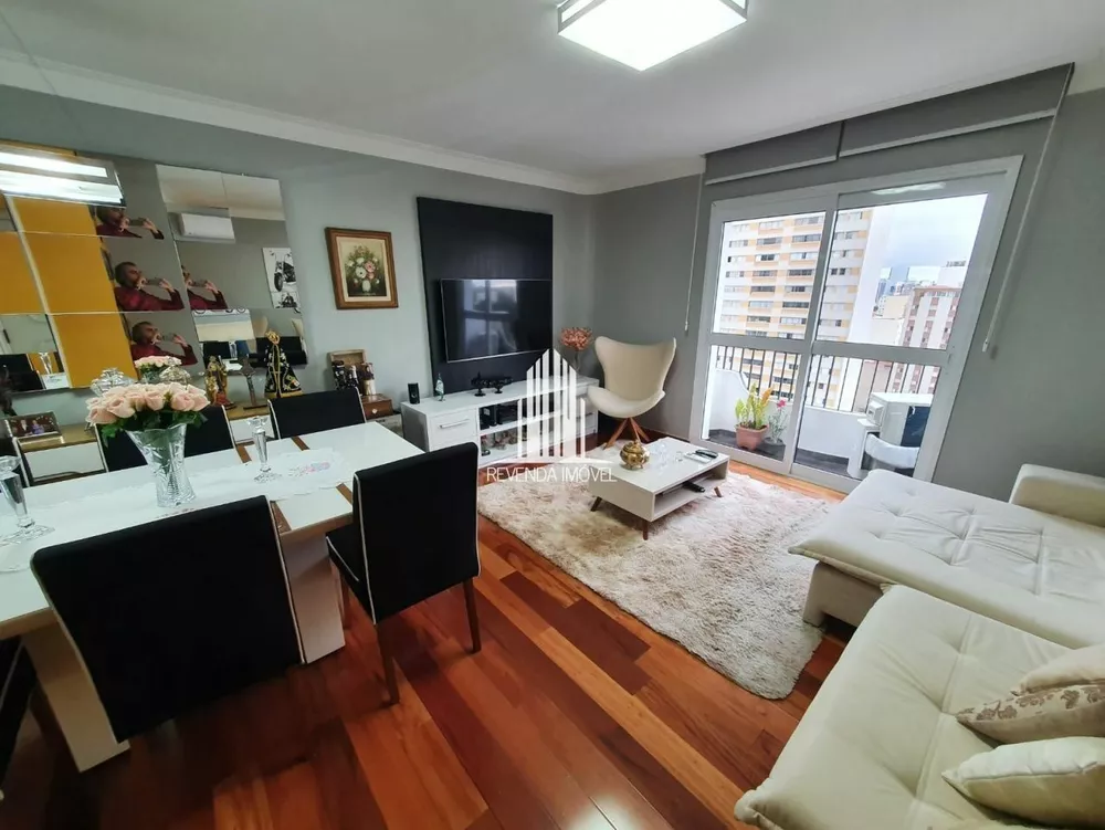 Apartamento à venda com 3 quartos, 106m² - Foto 1