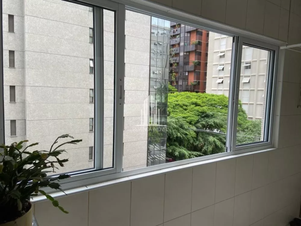 Apartamento à venda com 2 quartos, 72m² - Foto 3