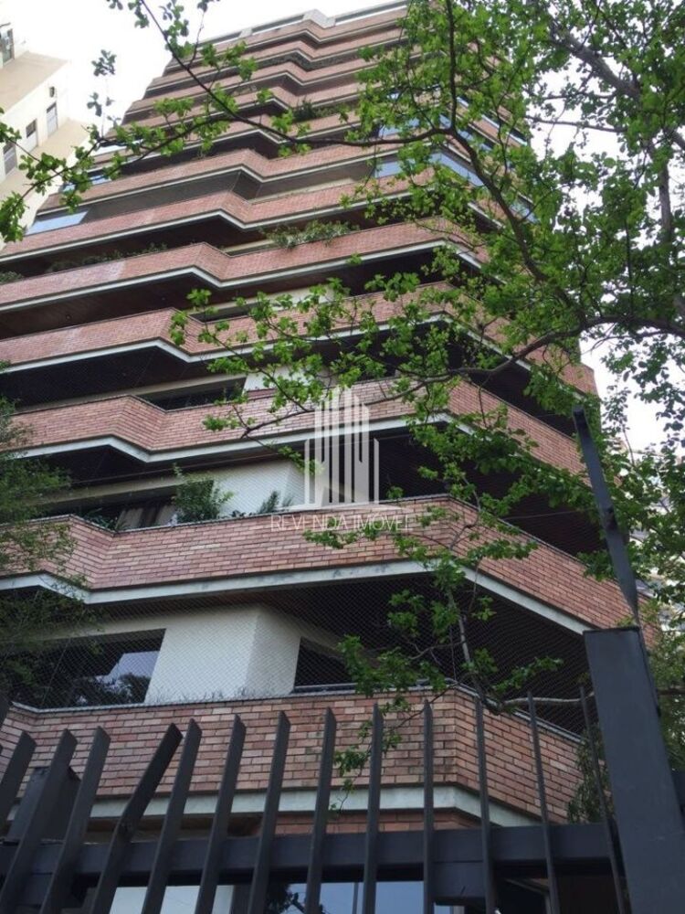 Apartamento à venda com 4 quartos, 370m² - Foto 1