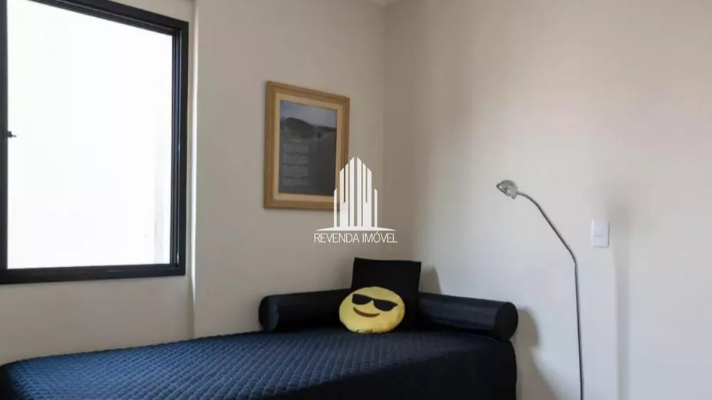 Apartamento à venda com 2 quartos, 70m² - Foto 2