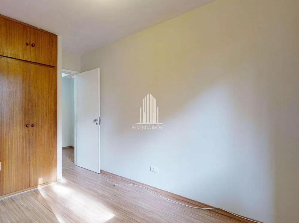 Apartamento à venda com 1 quarto, 50m² - Foto 4