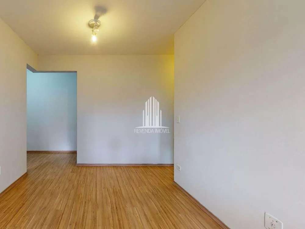 Apartamento à venda com 1 quarto, 50m² - Foto 2