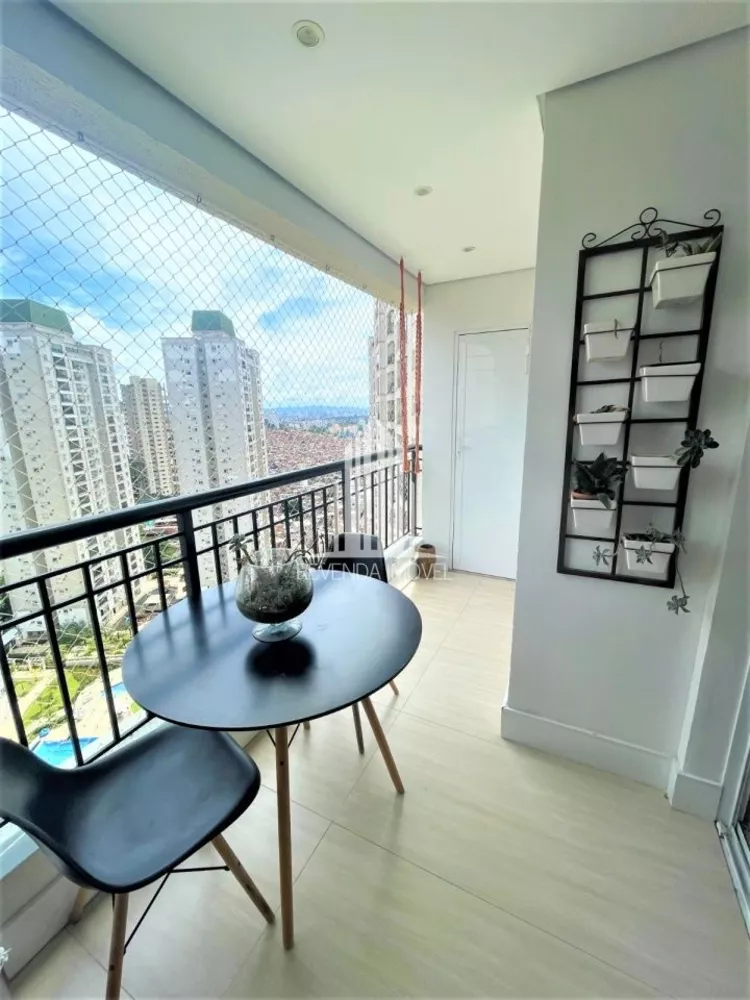 Apartamento à venda com 2 quartos, 70m² - Foto 17