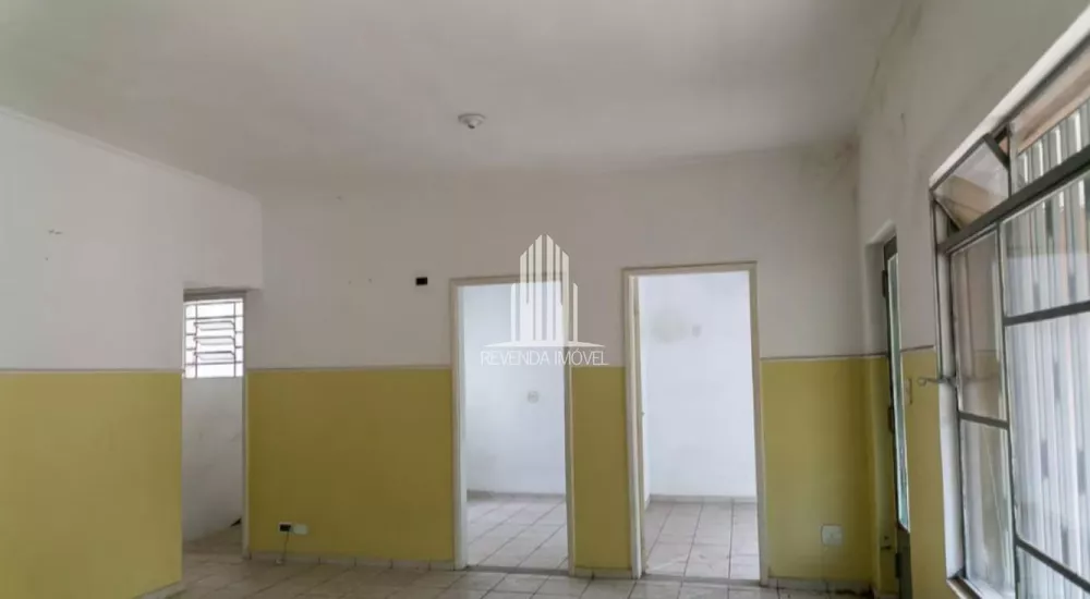 Kitnet e Studio à venda com 4 quartos, 230m² - Foto 2