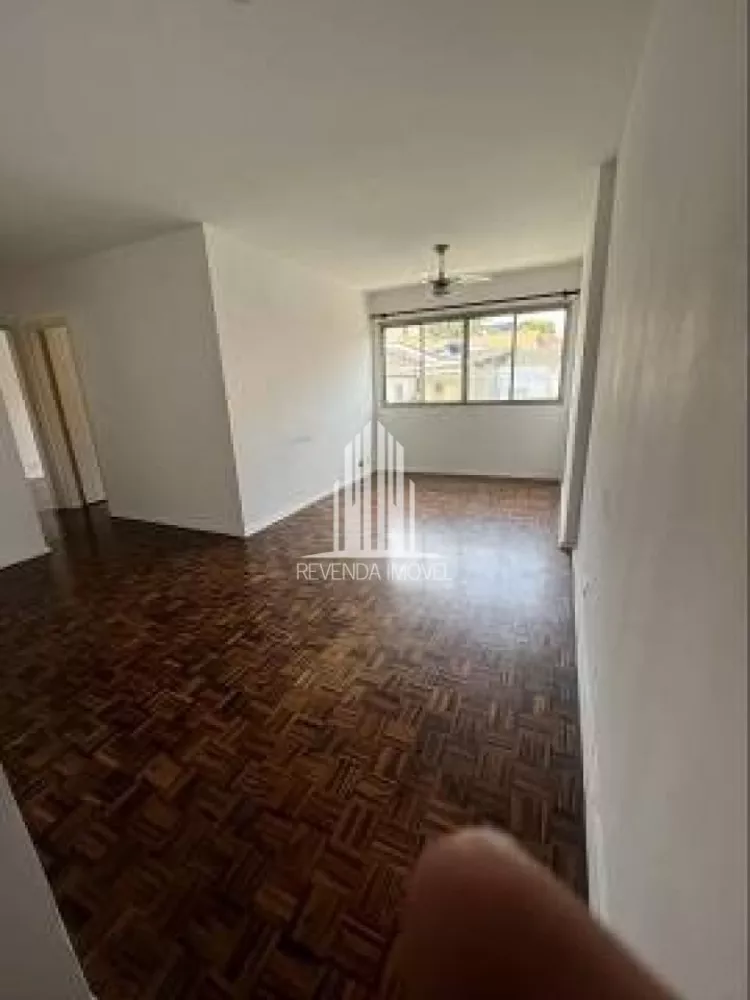 Apartamento à venda com 2 quartos, 73m² - Foto 2