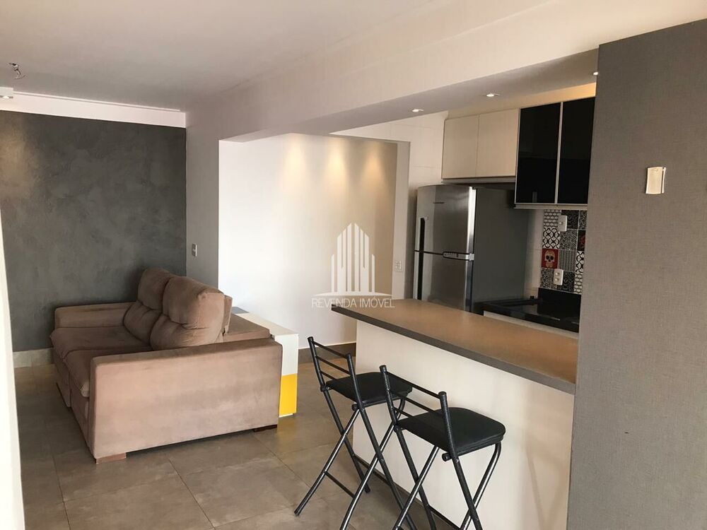 Apartamento à venda com 2 quartos, 67m² - Foto 1