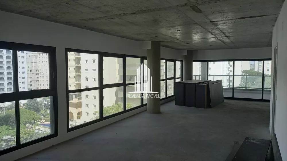 Apartamento à venda com 4 quartos, 206m² - Foto 4