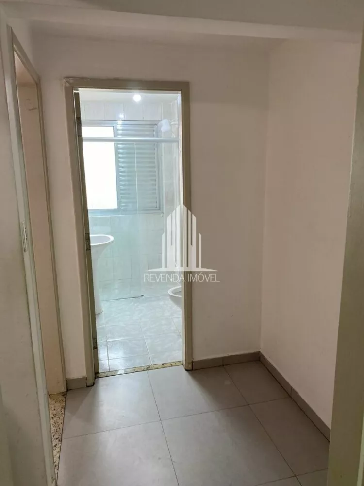 Apartamento à venda com 1 quarto, 38m² - Foto 4