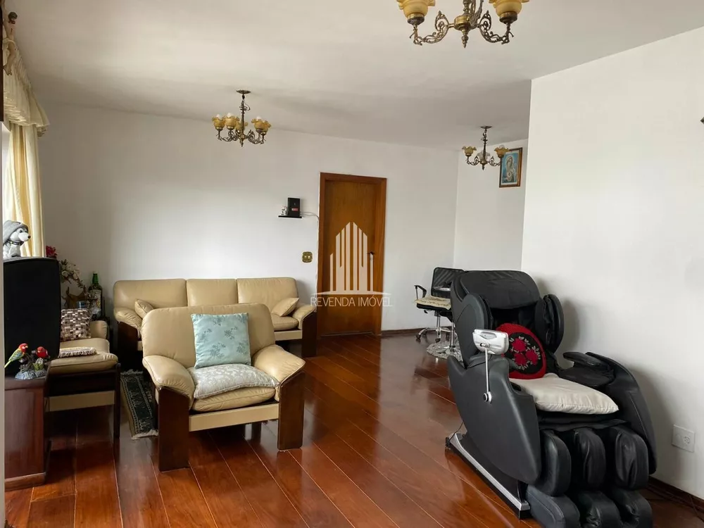 Apartamento à venda com 3 quartos, 130m² - Foto 1