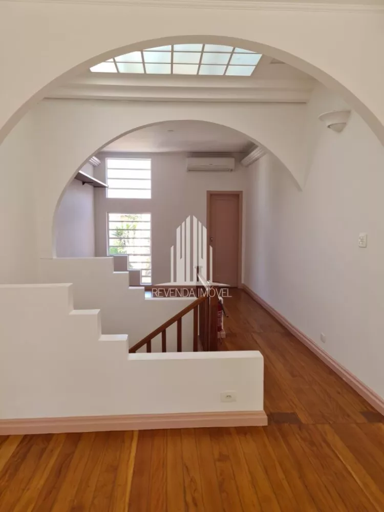 Casa à venda com 2 quartos, 70m² - Foto 3