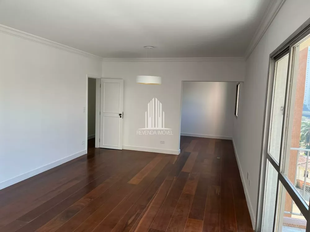 Apartamento à venda com 2 quartos, 113m² - Foto 2