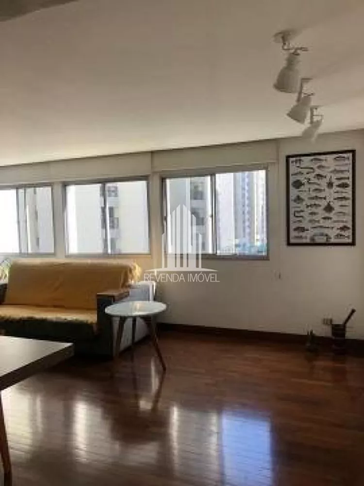 Apartamento à venda com 2 quartos, 100m² - Foto 2