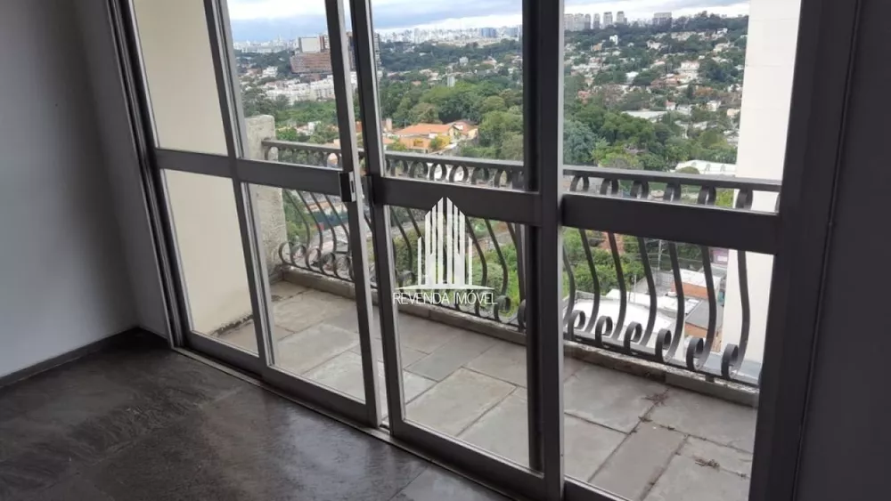 Apartamento à venda com 4 quartos, 235m² - Foto 3