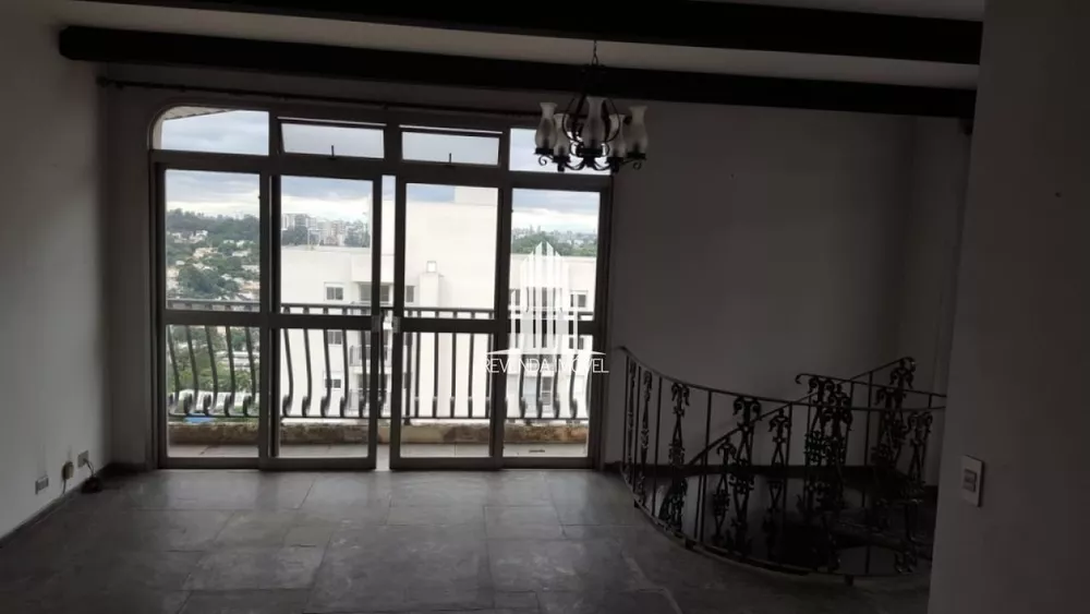 Apartamento à venda com 4 quartos, 235m² - Foto 4