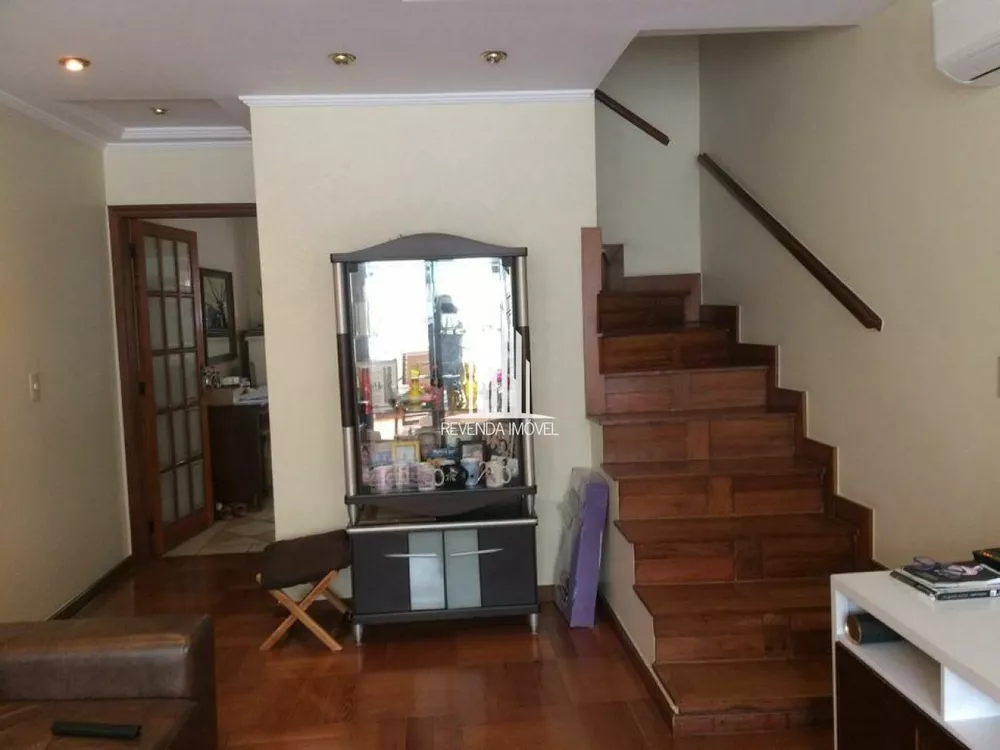 Casa à venda com 4 quartos, 240m² - Foto 4