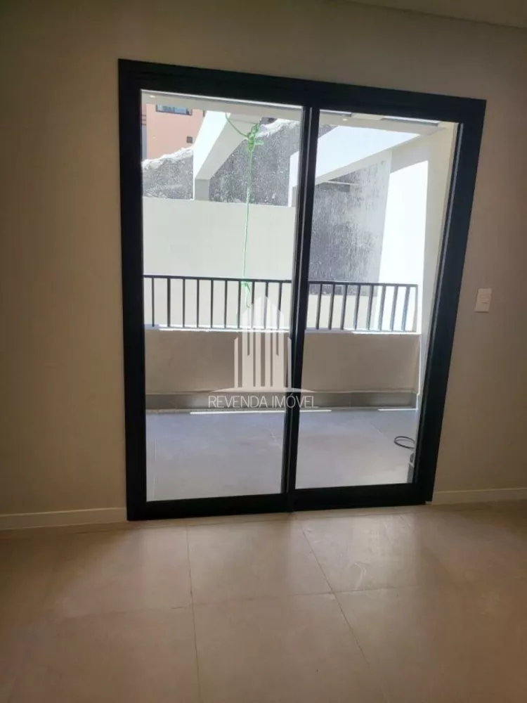 Apartamento à venda com 1 quarto, 23m² - Foto 2