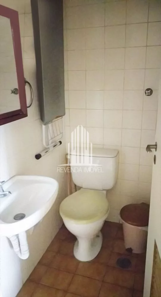 Apartamento à venda com 3 quartos, 143m² - Foto 2