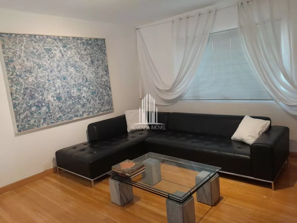 Apartamento à venda com 3 quartos, 220m² - Foto 3