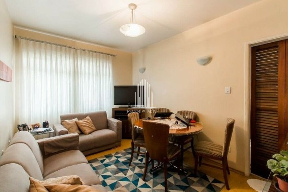 Apartamento à venda com 2 quartos, 70m² - Foto 1