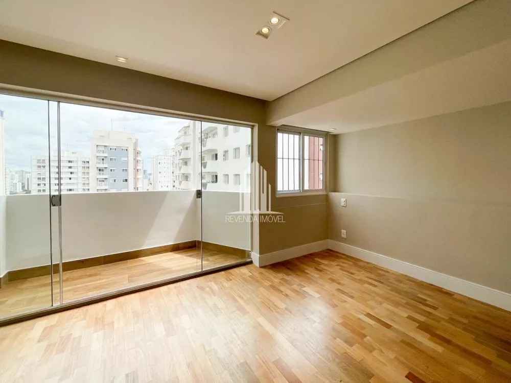 Apartamento à venda com 3 quartos, 175m² - Foto 1