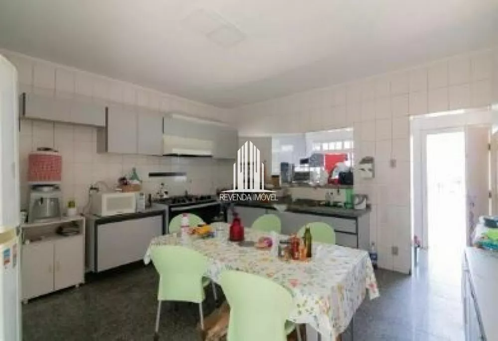 Casa à venda com 3 quartos, 320m² - Foto 4